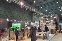 {"id":529,"url":"\/yuklemeler\/hizmet-gorseli\/kutahya-porselen\/kutahya-porselen-fuar-stand-tasarim7.jpeg","title":null,"desc":null,"order":0,"created_at":"2018-03-15 14:20:22","updated_at":"2018-03-15 14:20:22"}